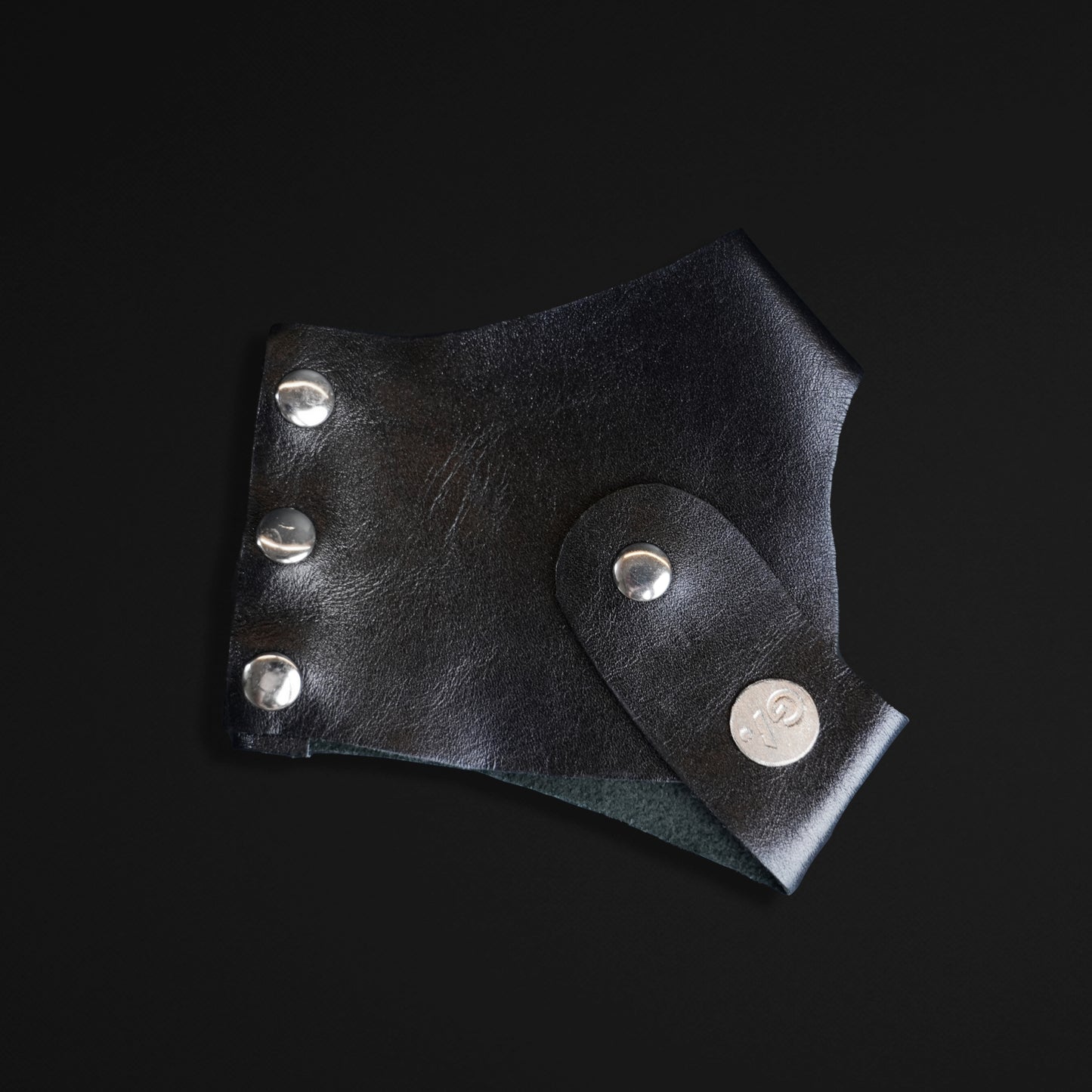 Reika Glove