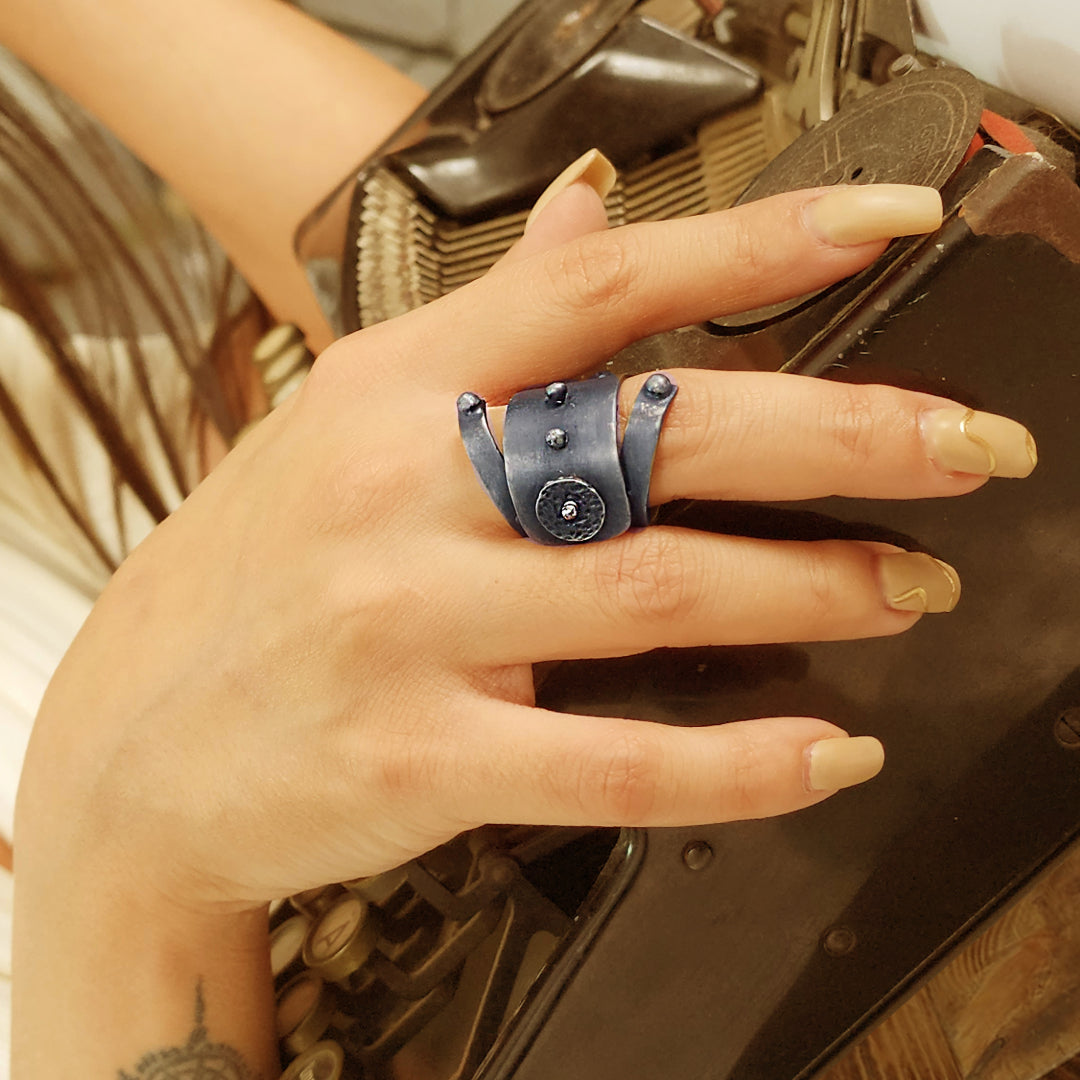 Sloane Ring