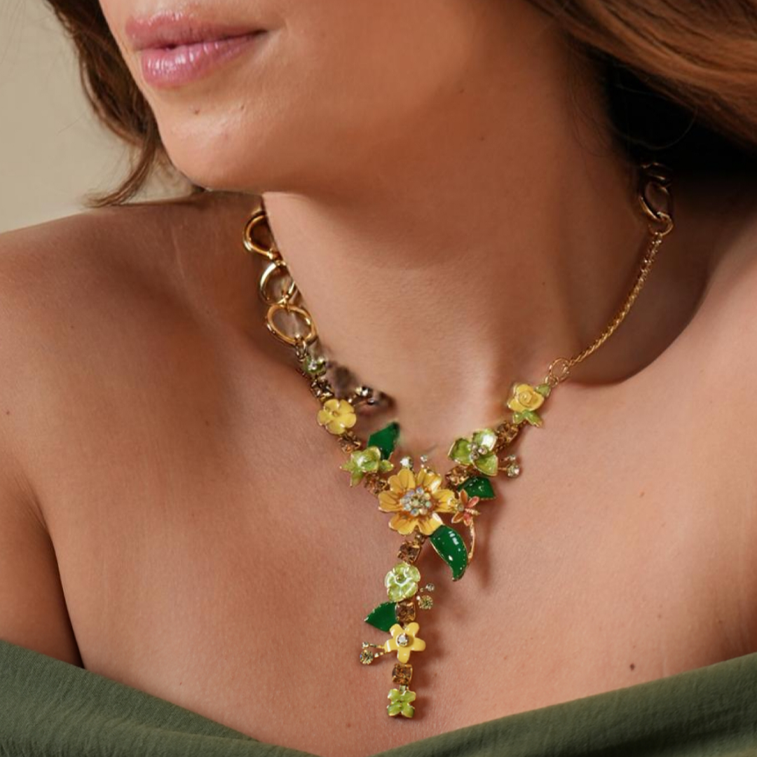 Daphne Necklace