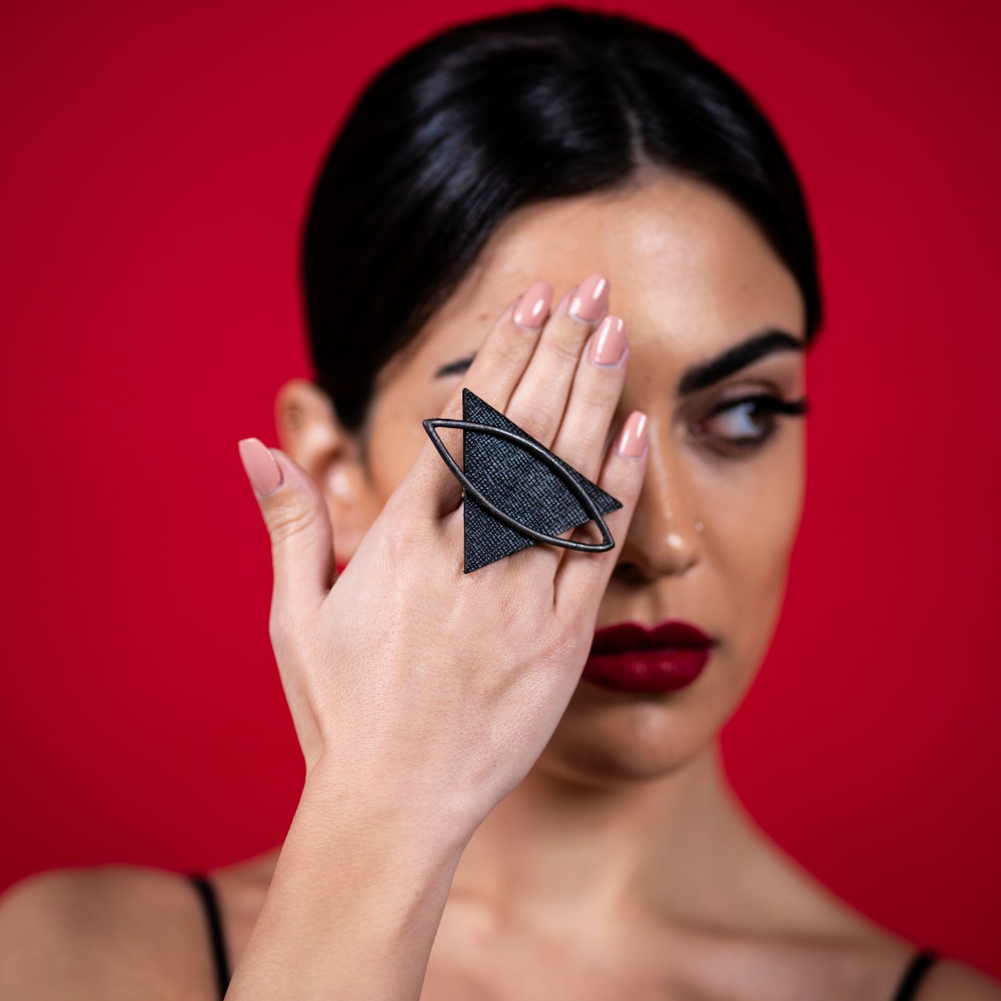 Nyx Ring